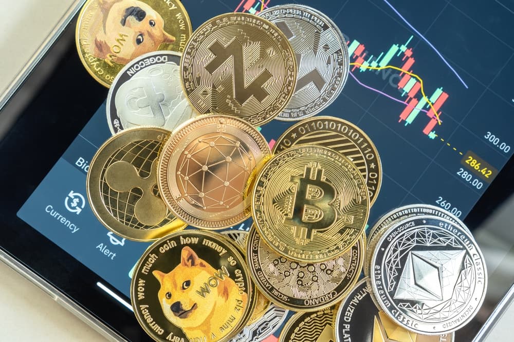 Cryptocurrency,On,Binance,Trading,App,,Bitcoin,Btc,With,Bnb,,Ethereum,